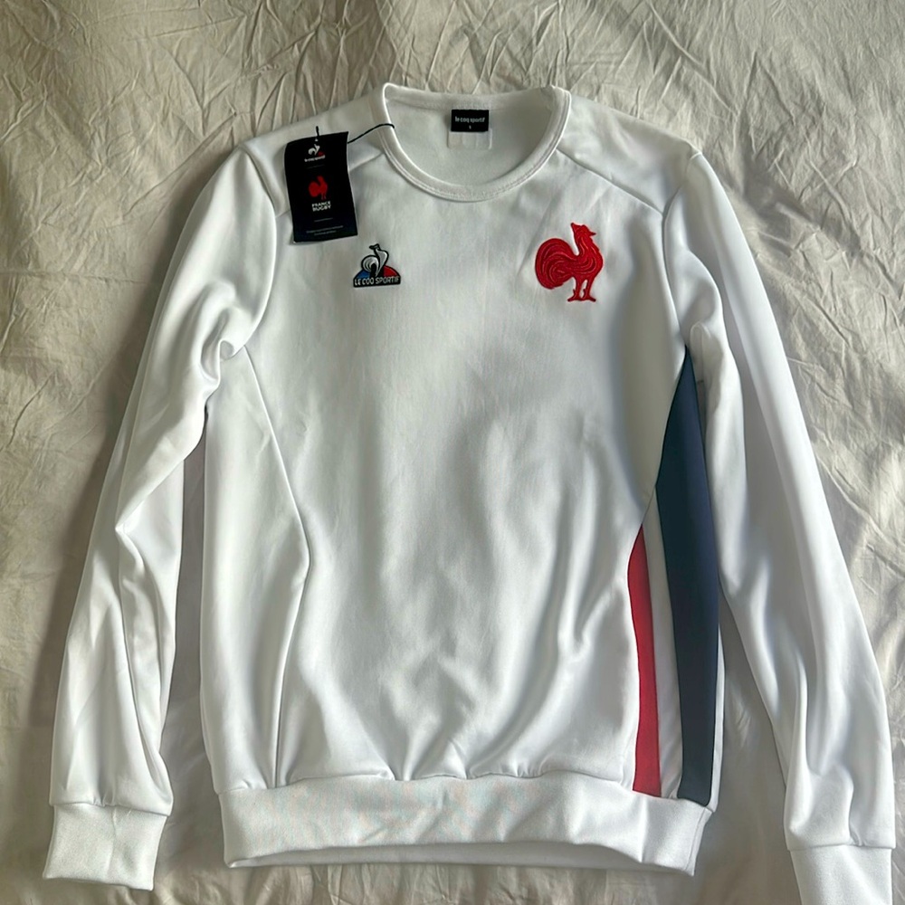 Brand New w/ Tags LeCoqSportif size S white Rugby Long Sleeve sweat shirt